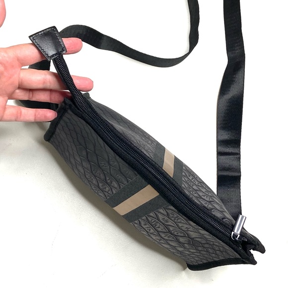 HAUTE SHORE Neoprene Zip Top Crossbody Bag - Picture 7 of 14